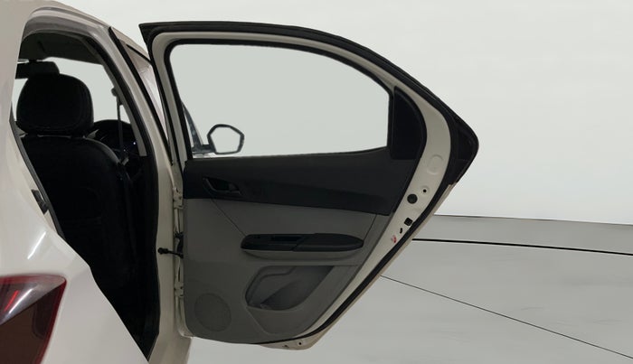 2023 Tata Tiago XT CNG, CNG, Manual, 31,749 km, RHS Rear Door