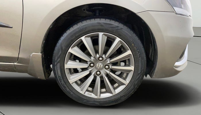 2019 Maruti Ciaz ALPHA 1.5 SHVS PETROL, Petrol, Manual, 72,030 km, Right Front Wheel