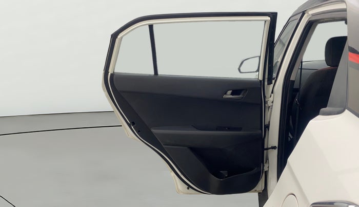 2016 Hyundai Creta SX PLUS  ANNIVERSARY EDITION 1.6 PETROL, Petrol, Manual, 41,701 km, LHS Rear Door