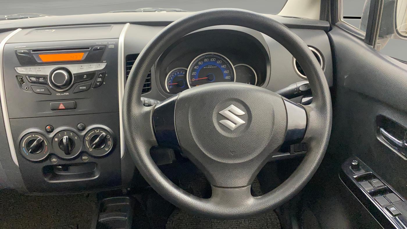 2014 Maruti Wagon R Stingray VXI, Petrol, Manual, 31,428 km, Steering Wheel Close Up