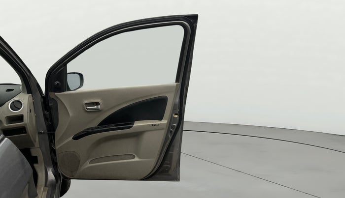 2015 Maruti Celerio VXI AMT, Petrol, Automatic, 69,763 km, RHS Front Door