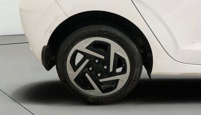 2024 Hyundai GRAND I10 NIOS SPORTZ 1.2 KAPPA VTVT, Petrol, Manual, 4,586 km, Right Rear Wheel