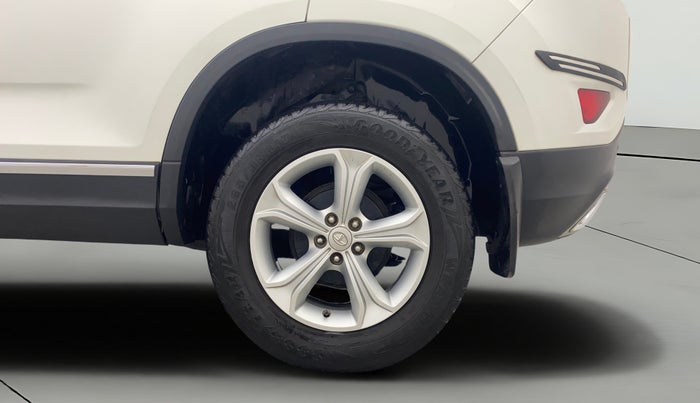 2019 Tata Harrier XZ 2.0L, Diesel, Manual, 45,208 km, Left Rear Wheel