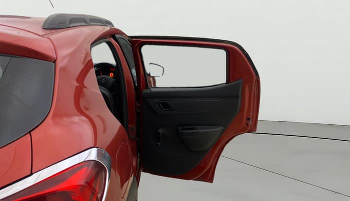 2017 Renault Kwid RXT 1.0 (O), Petrol, Manual, 1,28,267 km, RHS Rear Door