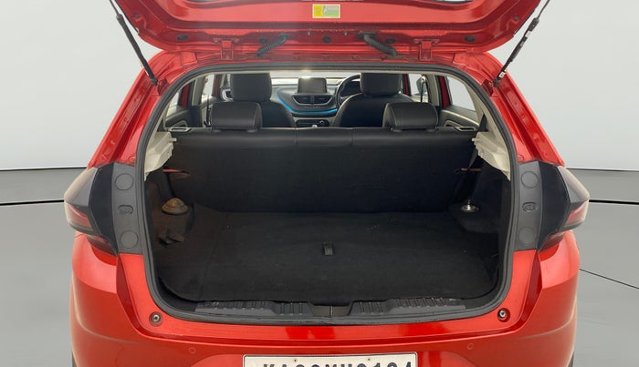 2023 Tata ALTROZ XZ PLUS O SUNROOF CNG, CNG, Manual, 30,355 km, Boot Open Zoomed View