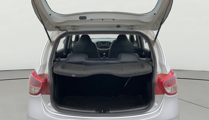 2017 Hyundai Grand i10 MAGNA 1.2 KAPPA VTVT, Petrol, Manual, 65,733 km, Boot Open Zoomed View