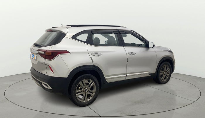 2022 KIA SELTOS HTX PETROL 1.5, Petrol, Manual, 26,183 km, Right Back Diagonal