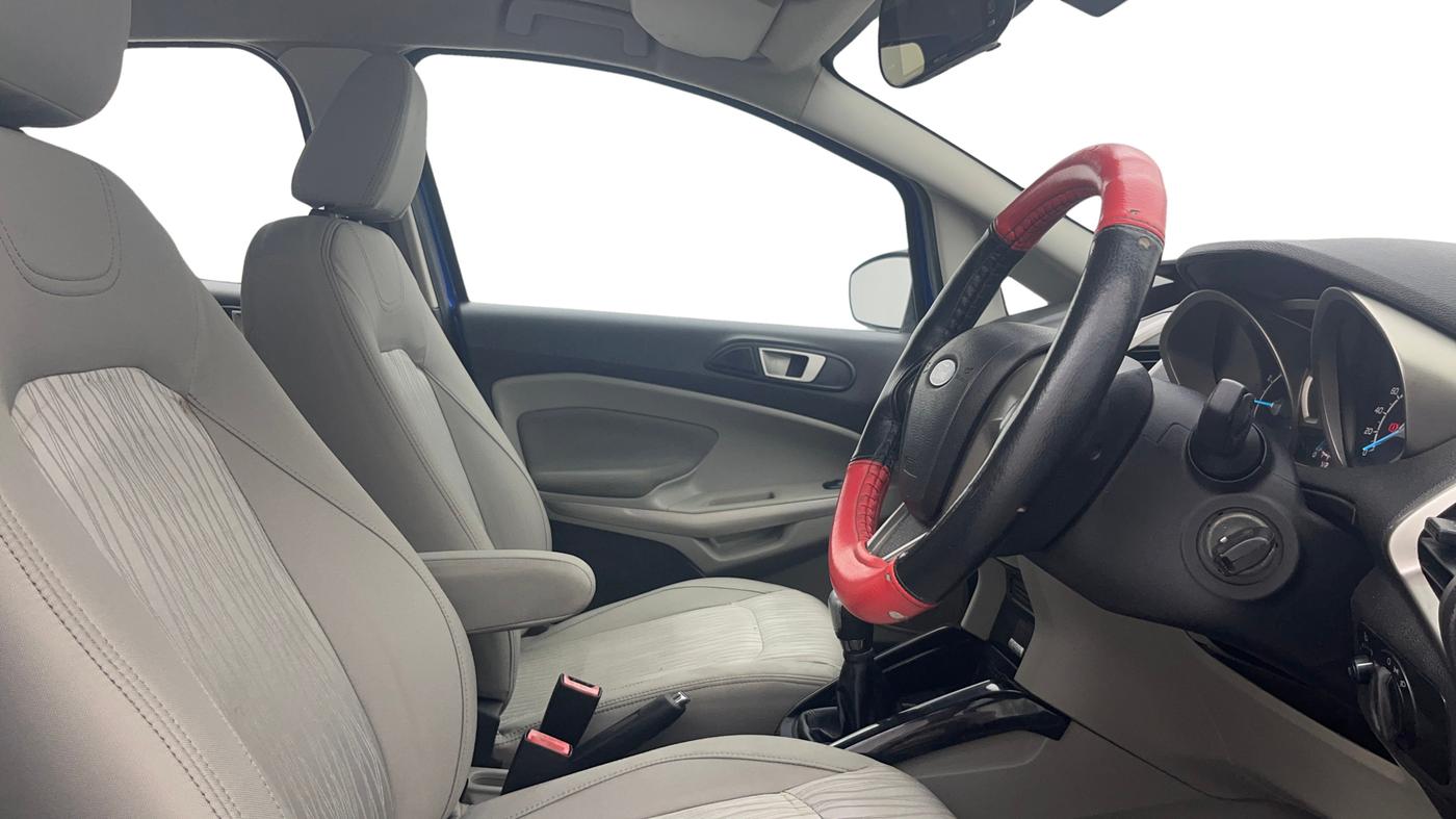 2013 Ford Ecosport TITANIUM 1.0L ECOBOOST, Petrol, Manual, 70,954 km, Right Side Front Door Cabin