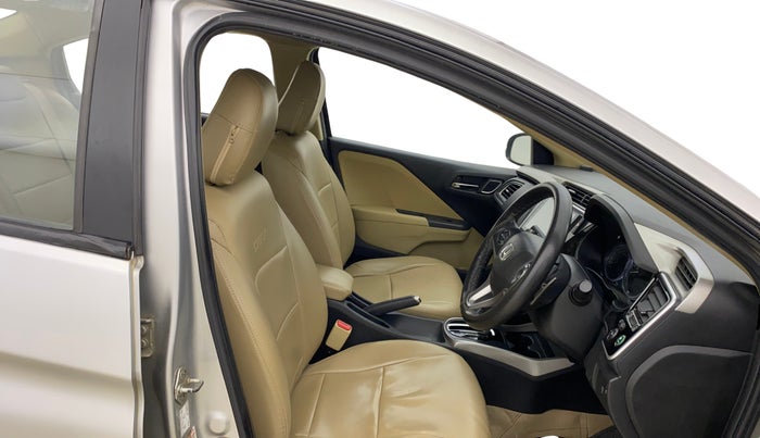 2017 Honda City 1.5L I-VTE V CVT, Petrol, Automatic, 54,045 km, Right Side Front Door Cabin