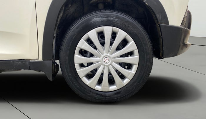 2017 Mahindra Kuv100 K4 PLUS D 6 STR, Diesel, Manual, 53,535 km, Right Front Wheel