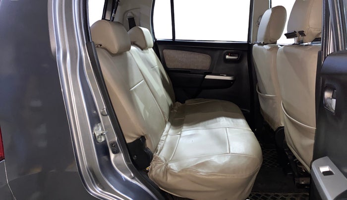 2016 Maruti Wagon R 1.0 VXI, Petrol, Manual, 51,461 km, Right Side Rear Door Cabin