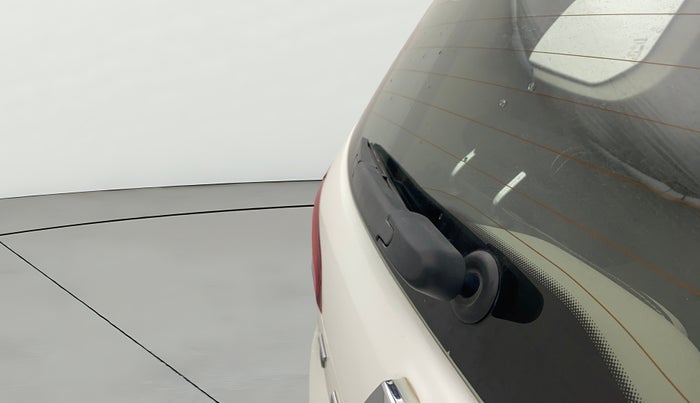 2022 Renault TRIBER RXZ, Petrol, Manual, 35,510 km, Rear Wiper