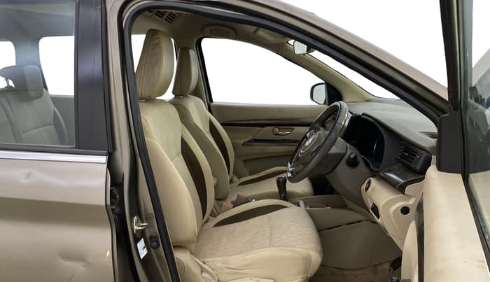 2019 Maruti Ertiga ZXI+ SHVS, Petrol, Manual, 89,787 km, Right Side Front Door Cabin