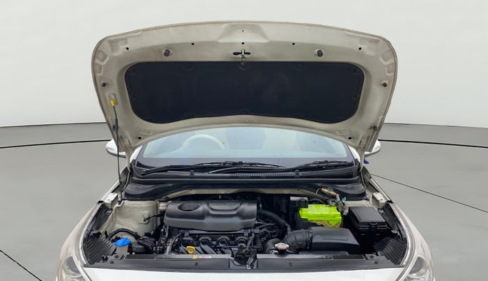 2018 Hyundai Verna 1.6 VTVT SX O, Petrol, Manual, 74,340 km, Open Bonet