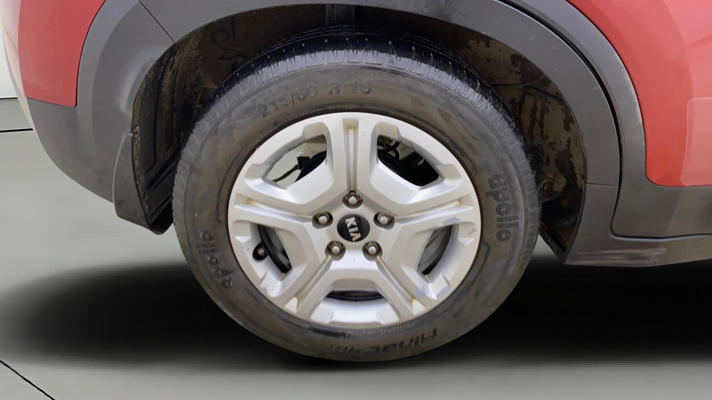 2020 KIA SONET HTK PLUS 1.2, Petrol, Manual, 61,916 km, Right Rear Wheel