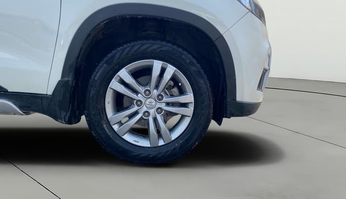 2016 Maruti Vitara Brezza VDI, Diesel, Manual, 72,279 km, Right Front Wheel