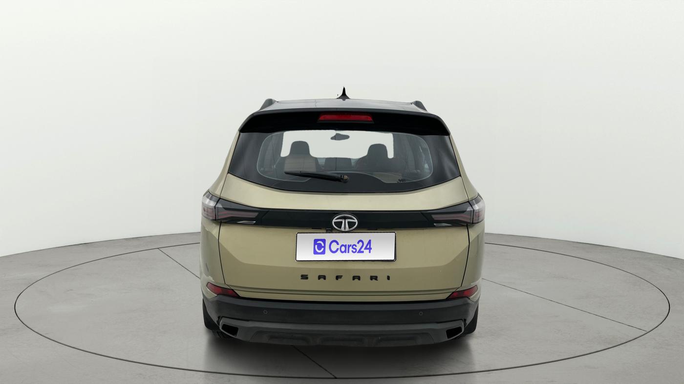 2022 Tata Safari XZA PLUS KAZIRANGA, Diesel, Automatic, 1,27,794 km, Back/Rear