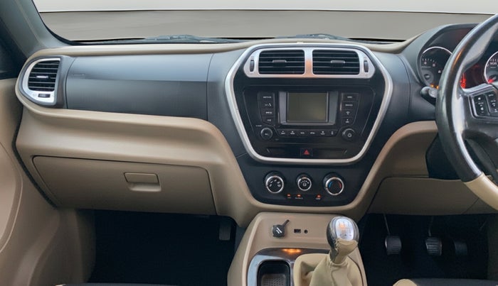 2016 Mahindra TUV300 T8, Diesel, Manual, 91,139 km, Air Conditioner