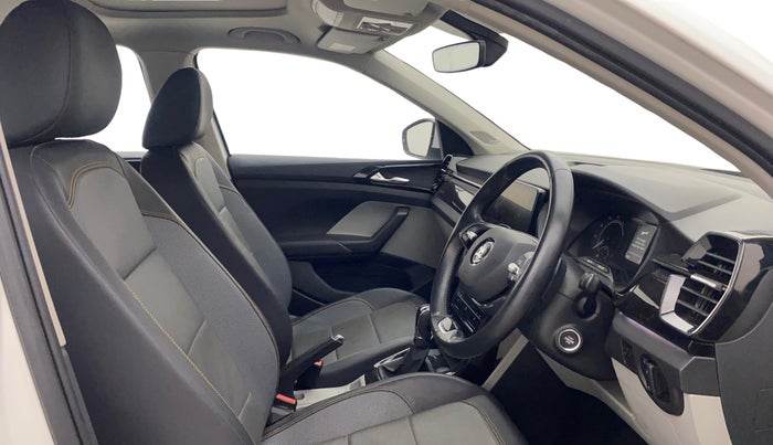 2021 Skoda KUSHAQ STYLE 1.0L TSI AT, Petrol, Automatic, 31,401 km, Right Side Front Door Cabin