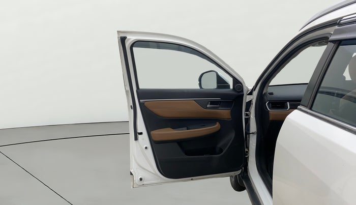 2023 Honda ELEVATE ZX CVT, Petrol, Automatic, 11,488 km, LHS Front Door