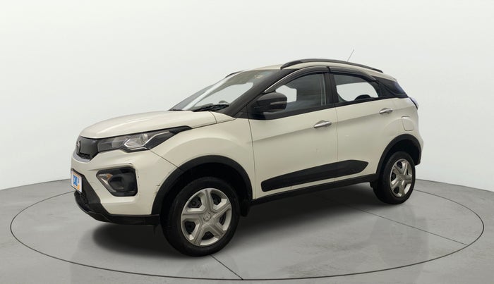 2023 Tata NEXON XMA PETROL, Petrol, Automatic, 28,958 km, Left Front Diagonal