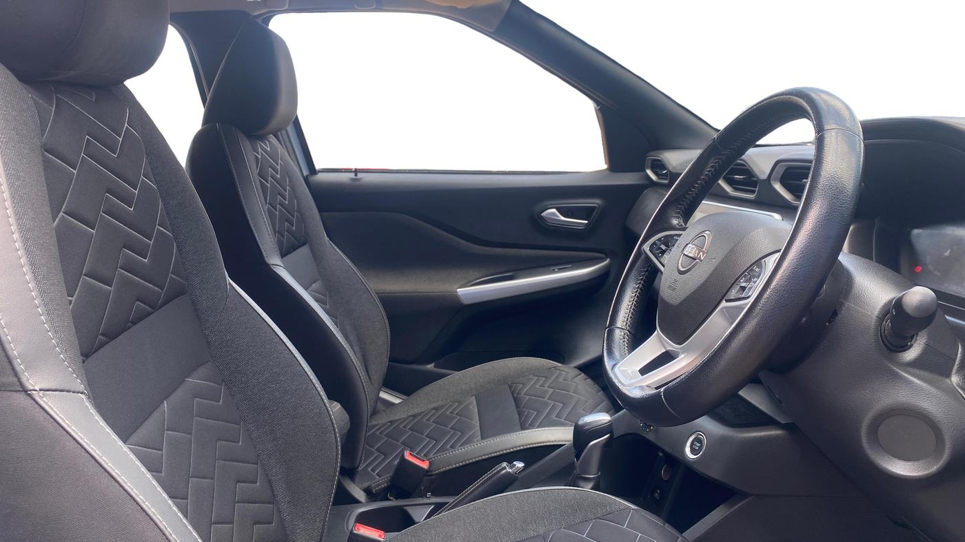 2022 Nissan MAGNITE XV PREMIUM TURBO (O) CVT, Petrol, Automatic, 91,247 km, Right Side Front Door Cabin