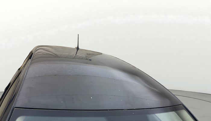 2015 Volkswagen Polo HIGHLINE1.5L, Diesel, Manual, 1,43,737 km, Roof