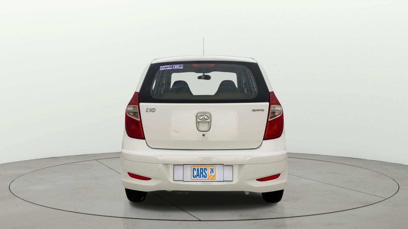 2016 Hyundai i10 SPORTZ 1.1, CNG, Manual, 1,13,611 km, Back/Rear