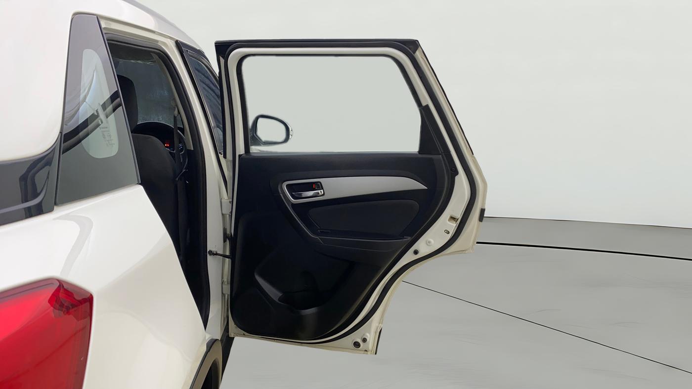 2020 Maruti Vitara Brezza ZXI AT SHVS, Petrol, Automatic, 35,065 km, RHS Rear Door