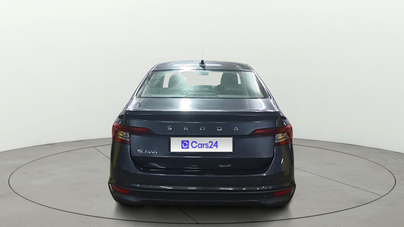 2023 Skoda SLAVIA AMBITION 1.0L TSI AT, Petrol, Automatic, 28,137 km, Back/Rear