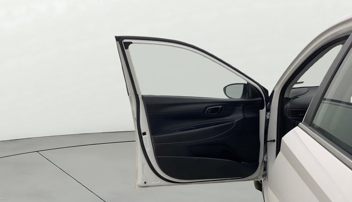 2021 Hyundai NEW I20 SPORTZ 1.2 AT, Petrol, Automatic, 29,489 km, LHS Front Door