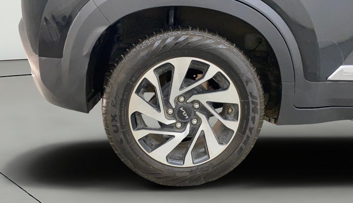 2024 KIA SONET HTE (O) 1.2 Petrol MT, Petrol, Manual, 4,952 km, Right Rear Wheel