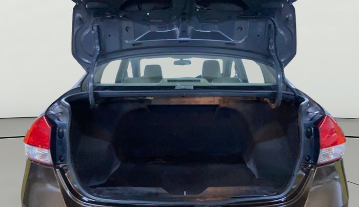 2017 Maruti Ciaz ALPHA DIESEL 1.3, Diesel, Manual, 1,39,590 km, Boot Open Zoomed View