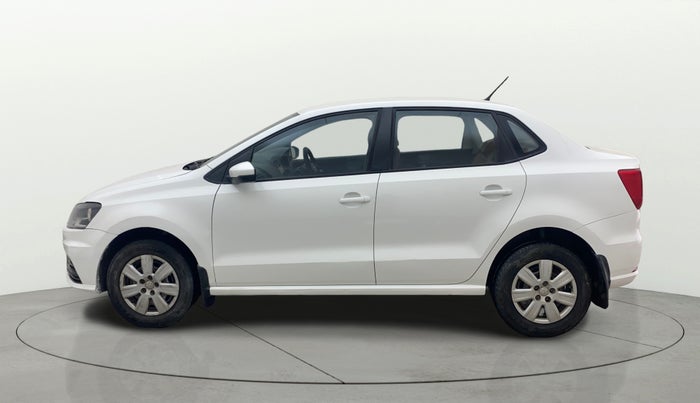 2018 Volkswagen Ameo TRENDLINE 1.5L, Diesel, Manual, 1,17,375 km, Left Side
