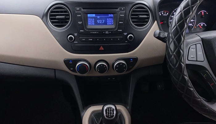 2015 Hyundai Grand i10 SPORTZ 1.2 KAPPA VTVT, Petrol, Manual, 73,343 km, Air Conditioner