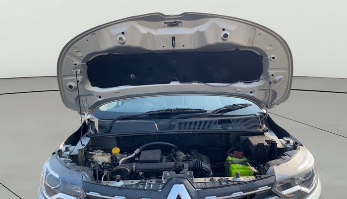 2023 Renault TRIBER RXT AMT, Petrol, Automatic, 23,337 km, Open Bonet