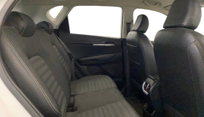 2021 KIA SONET HTK PLUS 1.0 DCT, Petrol, Automatic, 34,913 km, Right Side Rear Door Cabin