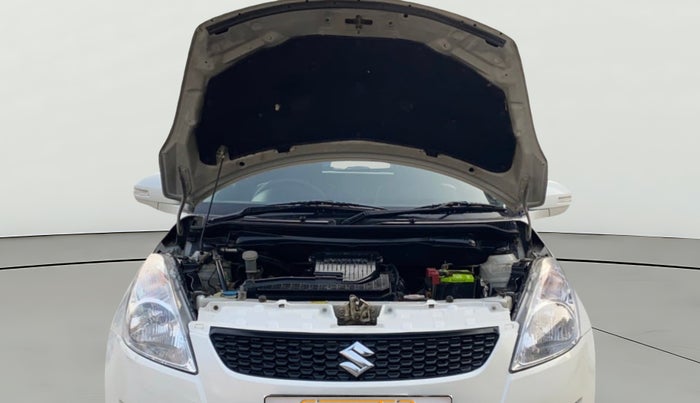 2013 Maruti Swift VXI, Petrol, Manual, 30,265 km, Open Bonet