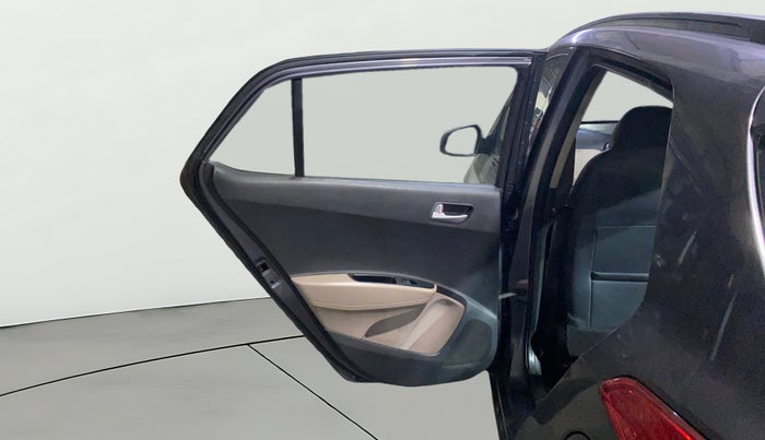 2017 Hyundai Grand i10 SPORTZ (O) AT 1.2 KAPPA VTVT, Petrol, Automatic, 77,839 km, LHS Rear Door