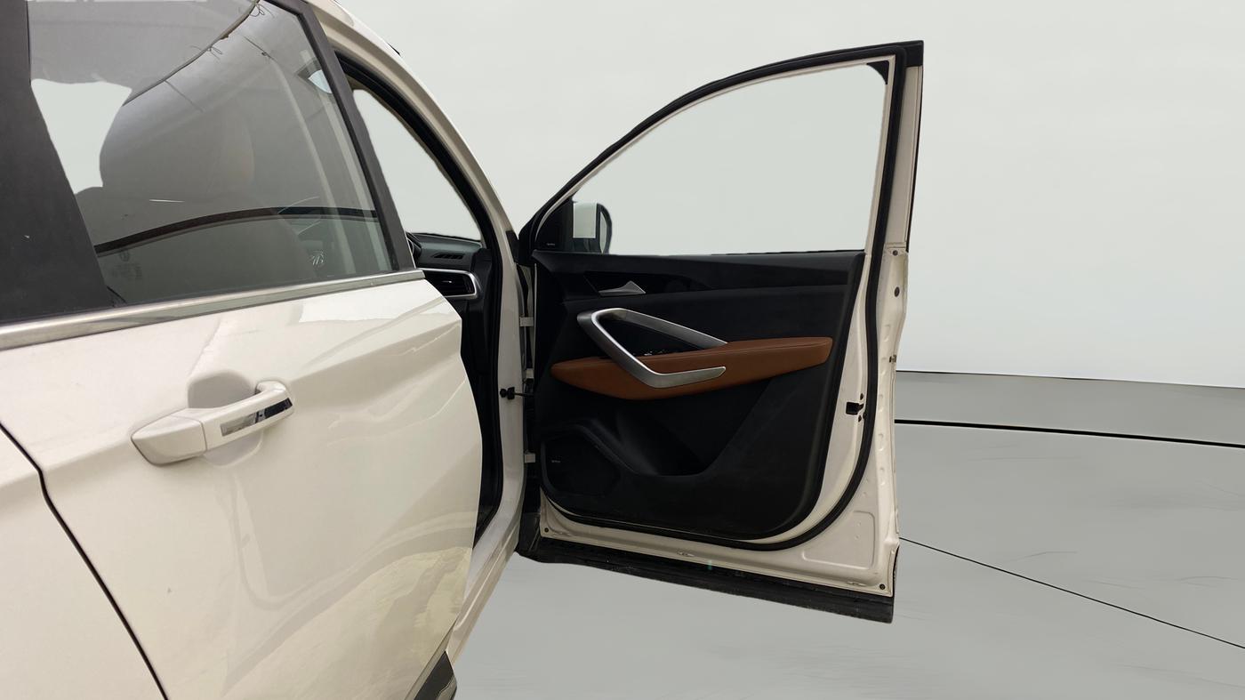 2021 MG HECTOR PLUS SHARP 2.0 DIESEL TURBO MT 6-STR, Diesel, Manual, 77,593 km, RHS Front Door