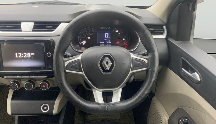 2019 Renault TRIBER RXZ, Petrol, Manual, 63,485 km, Steering Wheel Close Up