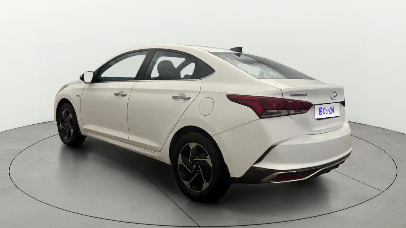2019 Hyundai Verna 1.6 VTVT SX + AT, Petrol, Automatic, 74,540 km, Left Back Diagonal
