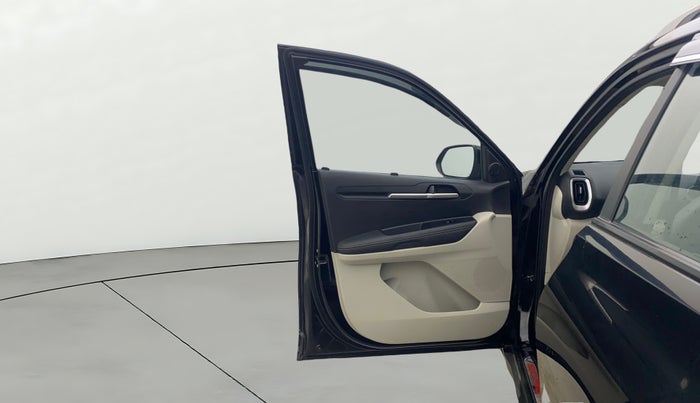 2022 KIA SONET HTX 1.5 AT, Diesel, Automatic, 34,063 km, LHS Front Door