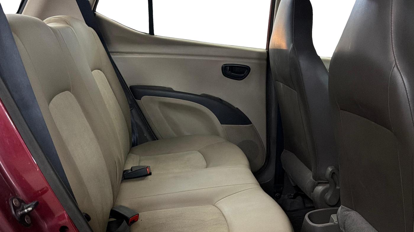 2014 Hyundai i10 MAGNA 1.2, Petrol, Manual, 76,915 km, Right Side Rear Door Cabin