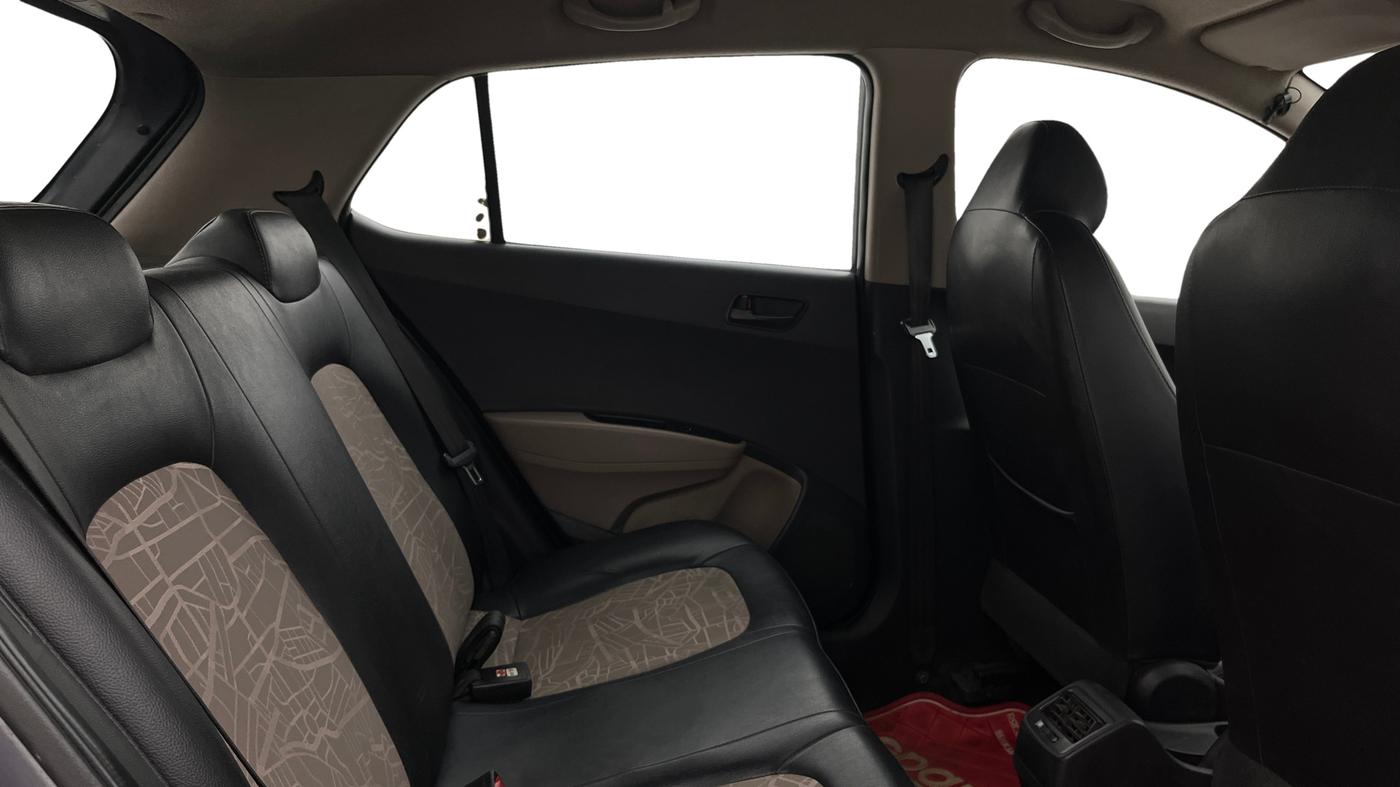 2013 Hyundai Grand i10 MAGNA 1.2 KAPPA VTVT, Petrol, Manual, 59,627 km, Right Side Rear Door Cabin