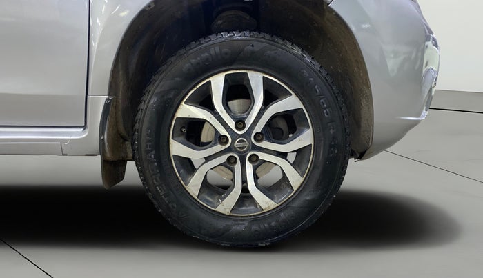 2015 Nissan Terrano XL D PLUS, Diesel, Manual, 1,00,083 km, Right Front Wheel