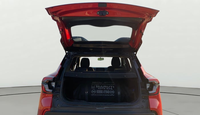 2023 Renault Kiger RXZ TURBO CVT DUAL TONE, CNG, Automatic, 19,444 km, Boot Door Open