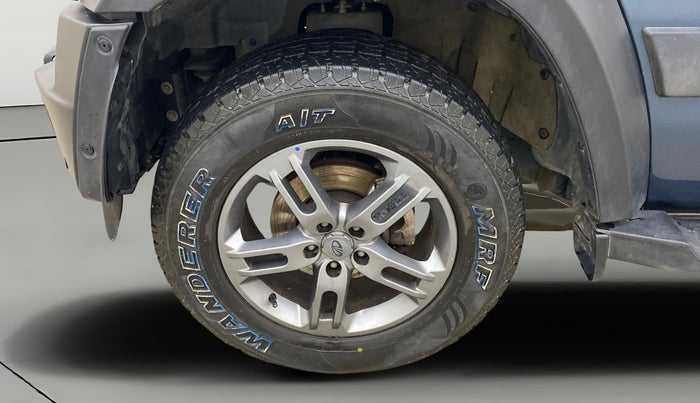 2022 Mahindra Thar LX PETROL HT 4WD AT, Petrol, Automatic, 15,336 km, Left Front Wheel