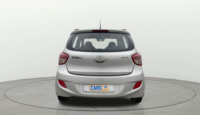 2015 Hyundai Grand i10 SPORTZ 1.2 KAPPA VTVT, Petrol, Manual, 73,343 km, Back/Rear