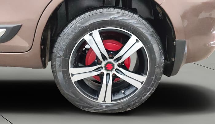 2013 Maruti Ertiga VXI, Petrol, Manual, 94,964 km, Left Rear Wheel